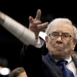 24 sự thật “gây sốc” đằng sau khối tài sản 70 tỷ USD của Warren Buffett