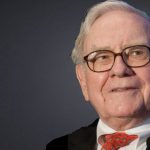 Đây cách Warren Buffett trả lời nếu bạn hỏi ‘Tôi sẽ ra sao khi kiếm được nhiều tiền hơn nữa?’