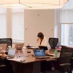 Xử lý thế nào khi nhân viên công khai chỉ trích CEO?