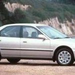 Quy tắc 3 thùng giải thích vì sao CEO Amazon có 84 tỷ USD vẫn đi xe Honda đời 1996 còn hàng xóm của bạn vừa mua ô tô mới mà vẫn nghèo