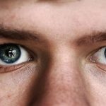 7 điều không nên làm với mắt: Hãy biết sớm để bảo vệ “cửa sổ tâm hồn” của mình