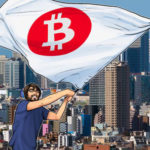 Nhật Bản bắt đầu trả lương bằng Bitcoin, giới đầu tư còn tôn sùng một cô gái chuyển hết tài sản sang tiền ảo là ‘Miss Bitcoin’